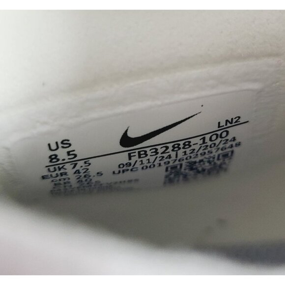 Athletic_Shoes
